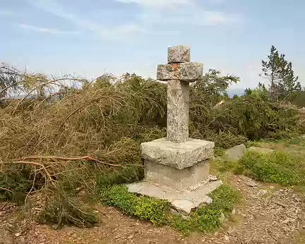 PXL078 La Croix de Pécata, près du Mont-Mézenc